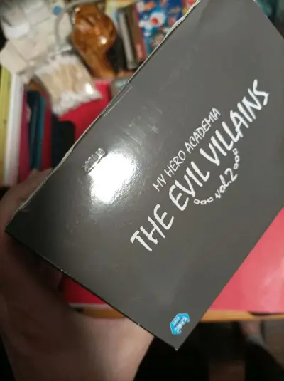 飞一样的感觉大概只有会飞的小精灵才能体会 竹蜻蜓就是这样一种美好和幸福的象征 小小的精灵带来最珍贵的礼物 在这冬日送来一份温馨 感谢竹蜻蜓