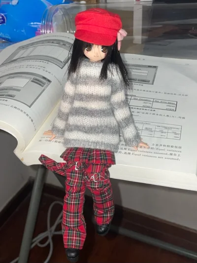 第n次在挖煤姬买娃娃，非常速度快，包装也是非常的严实，没有损坏过东西或者丢件，买到了梦情娃衣非常快乐?