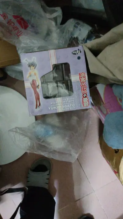 真的是很好的购物体验，客服也很负责，有问必答，而且态度很好，到的货也很新，虽然是中古的，下次还会再买