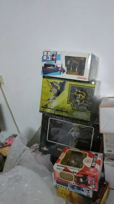 货已经堆不下啦，但还是忍不住买买买，谁叫挖煤姬的货好呢，打包的也很好没有啥损伤，很好负责的下次还会再买