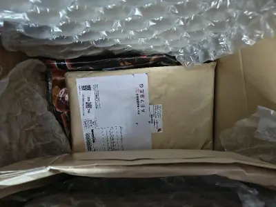 这一整箱基本都是垫子，虽然单价不高但数量重量属实让我在海关方面有点担心，不过万幸过关了，总体品相很好，有一个在日拍的垫子拆封了，有点遗憾。