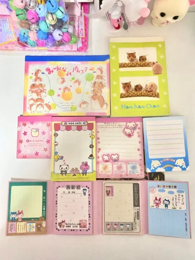 买的是一些古早的便签和文具 很幸运没有被税 平台上交了将近两百的运费中途还退了五十差价给我 很良心 虽然不像国内购物平台一样可以直接联系到卖家 但是平台也有客服可以帮忙解答 再一个就是有翻译系统 很方便也很人性化！软件功能划分也很便捷 让人一看就知道在哪也没有bug...