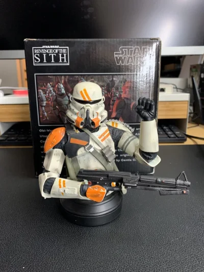 第十一单到货后感觉非常好，包装用心，物流也非常的快速，星球大战里毕竟稀少的人物角色，终于在煤炉上挖到了，几乎全新的状态让我很吃惊，整体造型很好，比较完美的还原了原设，已经合作很多次了，我已经逐渐放弃其他APP海淘，专心用挖煤姬啦！