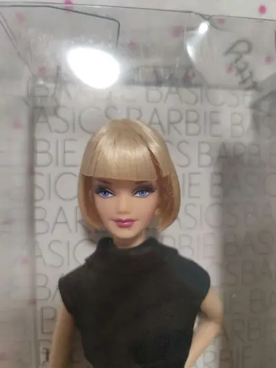 在挖煤姬上无意间看到这个娃娃，价格实惠就入了，选择竹蜻蜓发回来，价格便宜，而且比想象中快，总之是一场非常愉快的购物