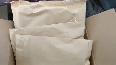 这次购物，依然是一如既往的快，宝贝很快就收到啦，棒棒哒，运输也很快，宝可梦都是喜欢的，很开心能够通过买到这些宝可梦。