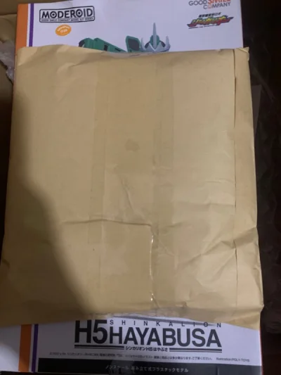 这一次包裹到的蛮快的，快递箱八角尖尖，对包装很满意，里面东西也被保护得很好，没有问题，是一次很好的购物体验！