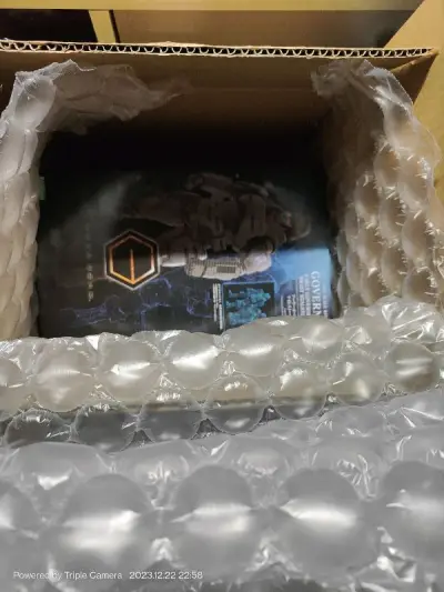 叒叕一次开箱到手，依旧非常满意，箱子里面还是很多泡沫无需担心损坏，非常好的平台，使我钱包变空。nice～nice