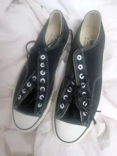 Converse Japan 野口强绿盒
怎么说呢？没得说
这介绍没得说 买这鞋的大哥应该懂
这价格没得说 看看别人看看我你就懂
这尺码没得说 稀少大尺码大脚来