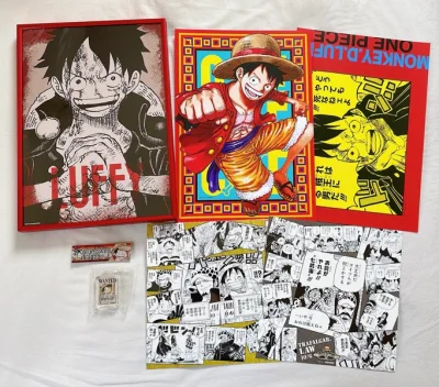 这次切的纸片里有A4大小的海报，本来做好了战损折角的思想准备，结果到手四角尖尖，包装真的太给力了?感动落泪
物流这次选的竹蜻蜓，丝滑出关好方便，爱了爱了