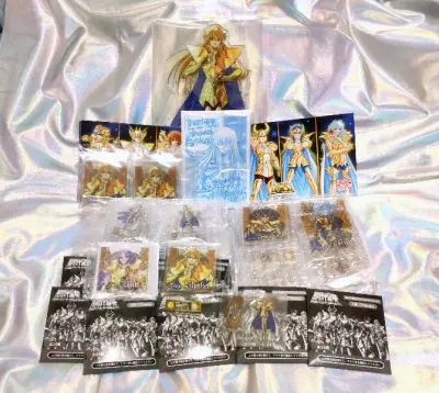 抽赏立牌从开抽日就开始蹲着了，嘎嘎切了很多我推的处女座，刚好赶上魂展顺便收了一些姬野美智的原画特典明信片，没想到还幸运遇上了阿释密达外传单行本特典纸片！到手之后疯狂感叹实物的美貌！

这次选择了ems运回，合单时间比以前久一点，不过从发出之后到收货非常丝滑，东西全部...