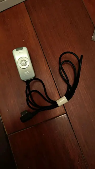 这是我第二十六次用挖煤姬海淘日本的东西，买了一些手机啥的，还有俩后盖和一些别的配件啥的，总体上来说体验还可以