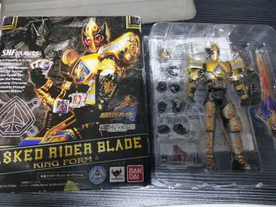 一次满意的购物，买的是假面骑士模型，成色真的超级新，价格比国内便宜好多，走的竹蜻蜓，速度特别快，2周就到了，代购费也很便宜了，打包很好，收到盒子都很新，下次还会继续光临的！