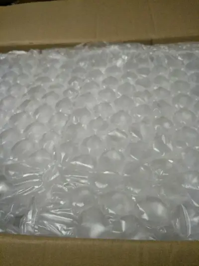 打包非常给力内外都有箱子包裹着发货速度快，里面有很多喜欢的宝贝蹲到超级好价很开心每次开箱都是很快乐的一天~继续买买买！