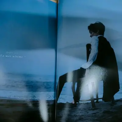 切了咖喱的写真和麻子的西班牙写真₍˄·͈༝·͈˄*₎◞ ̑̑真的被保管的很好，一点折痕污渍都没有，像新的一样(◦˙▽˙◦)又可以欣赏咖喱和麻子的美貌啦
四个梦的袋子真的又土又好看哈哈哈哈哈
而且收到了yhm写的小卡片！！！虽然中通超级慢，但是看到小卡片的时候就忘记快...