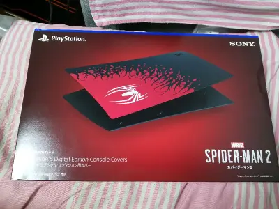 一直想买PS5蜘蛛侠外壳，但是无法直接购买，正好选择挖煤姬这个代购平台，帮我实现购买的梦想，到手后发现东西确实不错，物有所值。