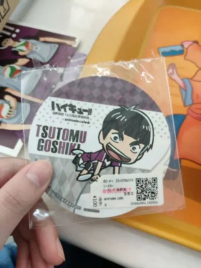 虽然和我预想的一样，是纸杯垫哈哈，但包装很严实哈哈，第一次切煤，看到网上一些评论吓得我够呛，还好没像网友们说的那样哈哈，总体来说我很满意