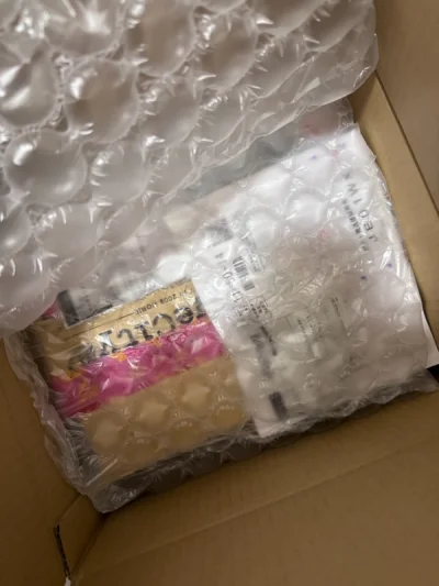 包装是没得说啦，每次都超多泡沫纸的，东西都很好，自切物方便，竹蜻蜓省力，希望之后真的会提一提合单速度呀！