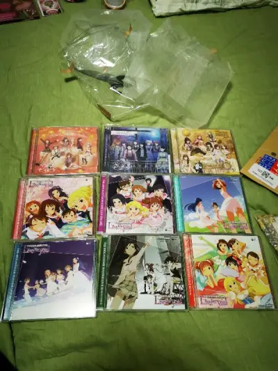 本家live for you这一套一直想收很久了，非常喜欢这一套，里面的曲子都已经听了好久了，这次算是蹲到了个好价拿下了，算上之前买齐的masterwork和master piece 这两套，算是把喜欢的一些老碟都逐渐收齐了，不知道以后有没有机会把本家的老碟全部收齐...