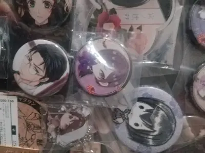 因为品类太多走了ems，等合单等了好久，又在海关那里等了好久，终于到手了。包装好多气泡填充，为了餐垫不变形给了个好大的箱子，拆起来好有满足感，喜欢喜欢！