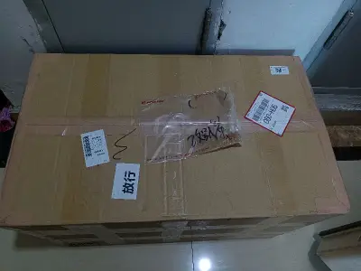 第N次购买，非常棒的购物体验。东西到了，非常干净。跟描述的一样，保存的特别好。物流也比想象得快，运费也不贵。#挖煤姬#@挖煤姬