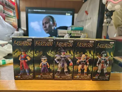 买的赛亚人系谱的第五弹盒蛋，东西价格应该比国内平台还是便宜些的，东西是仅拆全新，品相很好，相当满意了。