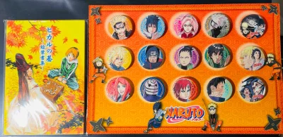 这单的两件东西都是从骏河屋切的，都是之前展会错过的谷子，看到有就切了，用竹蜻蜓运回来也比较便宜。实物还是很好看的，特别是棋魂的明信片，张张精品。火影的纽扣吧唧也很好看，虽然图片看不出来实际上是叙利亚战损，唉，看在是一套，柄图挺好看而且比较难收的份上，也只能这样了