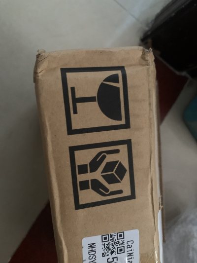 这次的竹蜻蜓包裹来的很快，审核也快，物流也比之前快，包装的好，东西也没问题，是我买的东西，总体来说挺不错