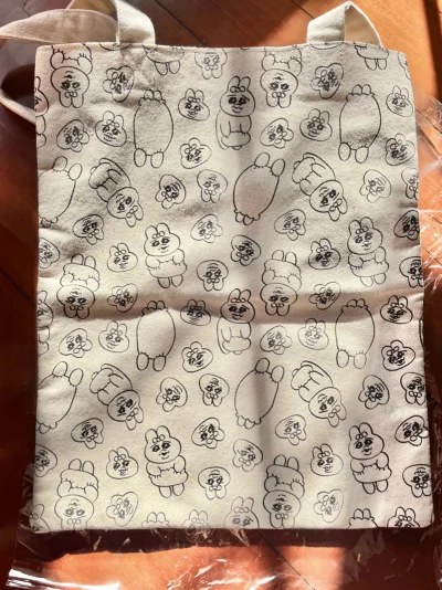 在挖煤姬淘了很多玩具，经常有优惠活动，券后价格香香～玩具到手状态都非常好，兔兔萌萌的很安心，包装和物流超级给力，箱子结实泡沫给够，希望以后还能淘到更多喜欢的商品！