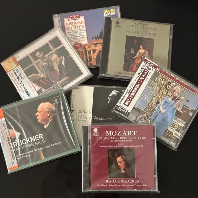 一小单，分享下
布鲁克纳第五，海丁克，sacd。
大奥和里赫特，美版。
kogan的巴赫小奏。
里希特的东京现场，哥德堡。
博贝斯科、马赛克的莫扎特。