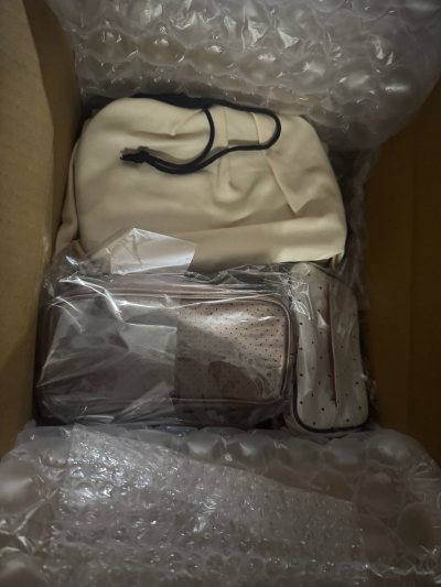 包装很好，物品完好无损也没有缺失。可追踪小航空现在的速度很快，价格还比ems便宜。会继续快乐挖煤的～