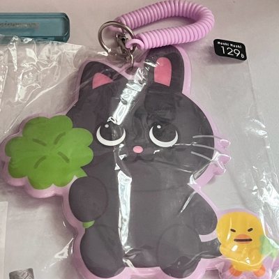 收到货，第一时间拆包装，这次选了航空件 也特别快，与卖家描述的还是一致的，挺满意的个人真的很喜欢，完全超出我的期望值，官方发货速度比较快，包装很仔细、严实，物流公司服务态度很好，运送速度很快，总的，来说这次是很满意的一次购物