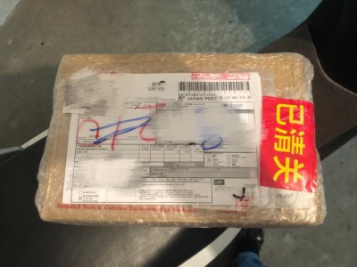 海淘第三十二单、这次买了PS2、PS3、PSP的寂静岭游戏+PS2神之手，游戏都是箱说全、有的带回函和广告纸、有的不带，整体成色8.5新左右、盘面少量划痕、放入机器秒读盘，整体还算满意！
