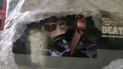 以前海淘手办，我总是担心繁琐的流程、高昂的运费和不靠谱的卖家。直到发现了挖煤姬，它就像一个神奇的“挖煤姬”，直接带我进入了手办的宝藏世界。
