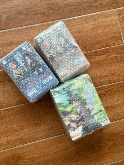 鬼灭之刃富冈义勇小手办，还没来得及拆哈，看着没有盒损包得挺好的的，点赞～～跟着买了义勇小伙伴的手办，期待拆摆哈～～