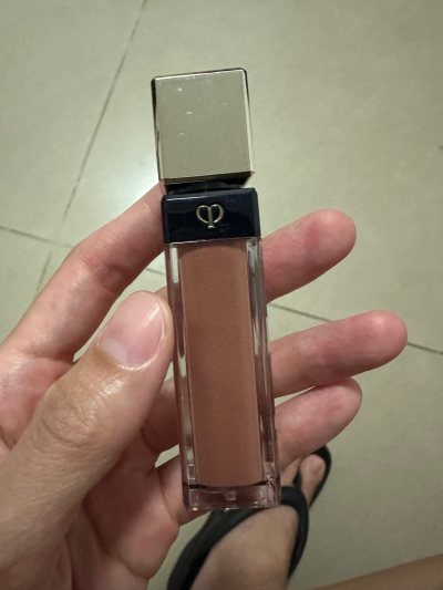 海淘的东西真的很不错，价格也很实惠，积分还可以抵扣运费，售后也能及时处理！发货也很快，收到的东西都很新，很好