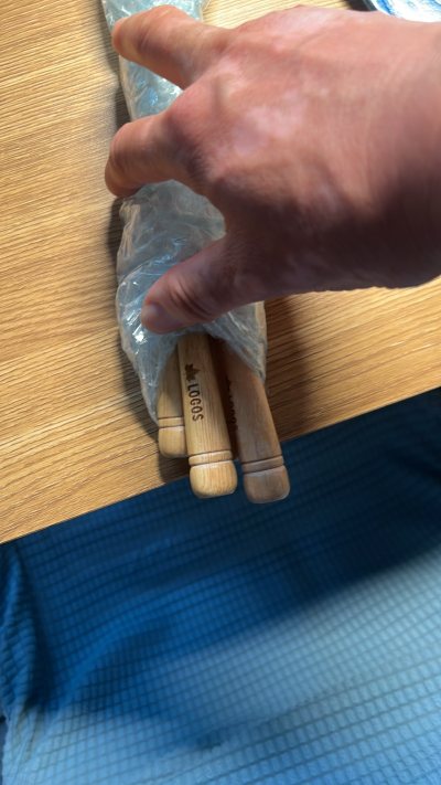 物品和图片一致，包装的非常精致，非常非常的喜欢，得到了自己想得到的东西，非常非常喜欢这个平台，下次一定会再来。