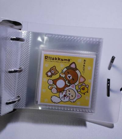 最最最最最可爱的轻松熊 收到了完整的一套贴纸 套上猫咪头套的小熊也很可爱 价格也很实惠 贴纸党狂喜！！！