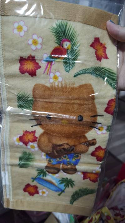 海淘体验好感一直不停在提升。这次的便签本也是好看又好价。夏威夷便利贴太多了。简直集不齐哈哈哈哈努力吧