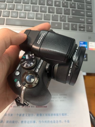 开学了就想换个新设备记录校园生活，这次在 挖煤姬 的收获真的太让人惊喜了！?

成功淘到了两台宝藏设备：
➊ 奥林巴斯数码相机 机身超级小巧，放进口袋毫无压力。画质是那种经典的CCD复古感，拍人像和校园风景都自带温柔滤镜，开学用来随手记录再合适不过了。
➋ 索尼专业...