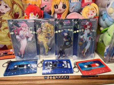 ✨【在挖煤姬入手《孤独摇滚》一番赏夏日祭浴衣系列】✨

刚刚收到了从挖煤姬代购的《孤独摇滚》一番赏V4夏日祭浴衣套装，实物真的让人眼前一亮！

这次在挖煤姬的下单过程很顺利。平台操作简单明了，提交订单后很快就收到确认通知。客服态度很好，主动帮忙确认了商品都是全新未拆...