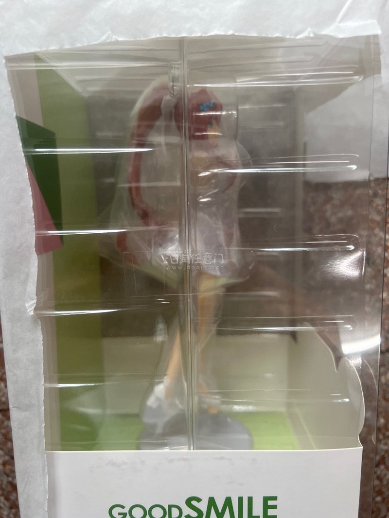 这款gsc popup 手办国内当时几乎没有开订，还好在挖煤姬上的ami上还有火速购入了，因为有预售的原因到货时间久，好在挖煤姬打包的很好，手办很完美，箱子坚硬