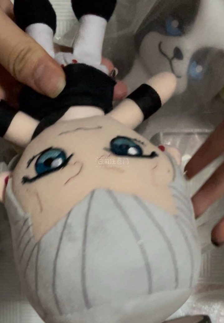 竹蜻蜓专线价格便宜，运输速度也还可以，操作页面简洁，就是快递员怨气太重，往家寄的每次箱子都扁得很严重