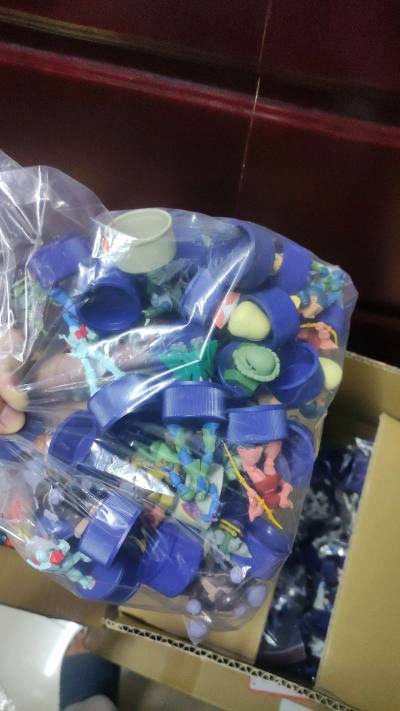 这让我对挖煤姬app的商品质量有了极高的信任度。其次包裹外箱非常牢固厚实，快递箱子选用了
高质量的纸板，整体体验非常不错！