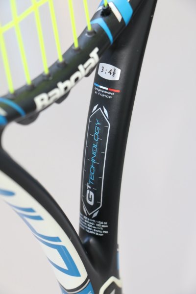 最近入手了Dunlop CX 200，整体表现非常惊喜！挥拍速度快，适合追求进攻的球友。击球反馈清晰，打起球来很有自信。适合想要提升水平的球友，推荐给和我一样喜欢高质量击球体验的人。