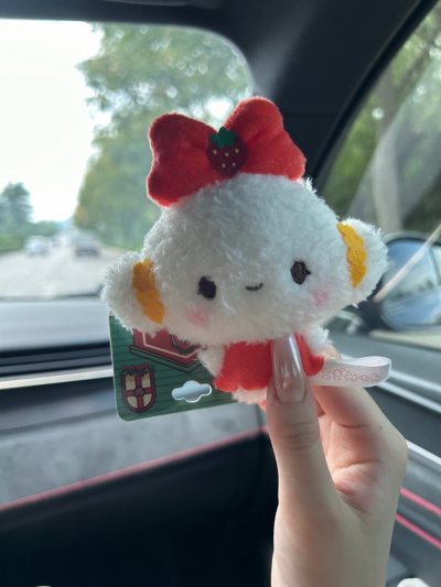 物品收到挺不错的，还会再来的！好评！发货速度很快，包装也很好看，客服回消息也快，态度也好！最关键的是商品质量很好，100%正品，经得起查验，是一个不错的平台 值得购买！
没得说，物流那是杠杠杠的。必须赞！已经买了两次了 不错