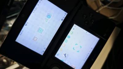 看了很长时间的3ds不是这里不合适，就那里不合适，最终终于选定了这个。像说全的3ds终于满足了小小的愿望。非常好的机器。物流很棒。很棒。