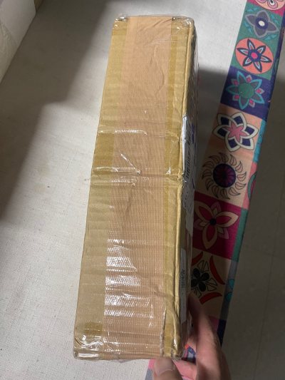 今天到了一箱竹蜻蜓 包得好好的 缓冲什么都有 打包细心 竹蜻蜓时效比海运快多了 推荐不被强制税的情况下选择