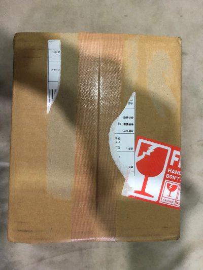 抓紧竹蜻蜓的优惠，发了一次特惠的，感觉时效跟海运差不多，重要的是价格便宜，而且还可以免税，省了海关申报这一烦人的一项，发送时忘记了添加加固服务，但是仓库的打包员工很负责，也用气泡袋填充满空隙，箱子基本没有挤压，物品保护的很好，后续继续支持，感谢平台提供的服务，完梦老...