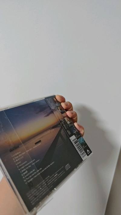 品相真的很好，歌本是非常厚实的，设计也很新颖，很喜欢，印刷很好，歌也不错，很好听，包装也不错₍˄·͈༝·͈˄*₎◞ ̑̑