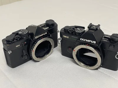 收到了包裹，里面放了很多泡泡纸，非常严实，收到的相机简单处理一下就能使用了，一直喜欢奥林巴斯的相机。小巧精致。还淘了一台美能达的双反，价格也很合适。